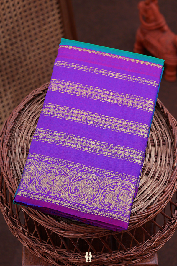 Kanchipuram Silk Saree In Dual Tone With Paisley Motifs