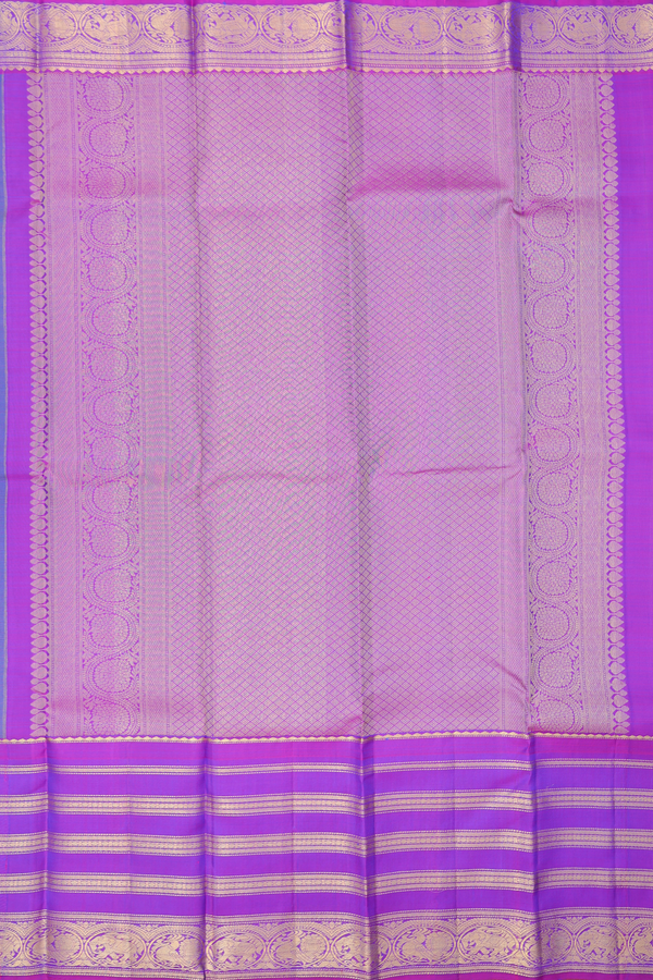 Kanchipuram Silk Saree In Dual Tone With Paisley Motifs