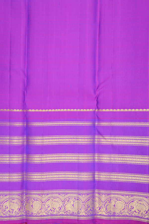 Kanchipuram Silk Saree In Dual Tone With Paisley Motifs