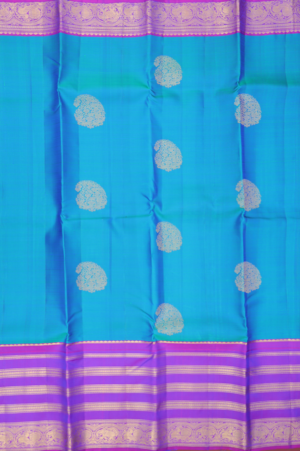 Kanchipuram Silk Saree In Dual Tone With Paisley Motifs