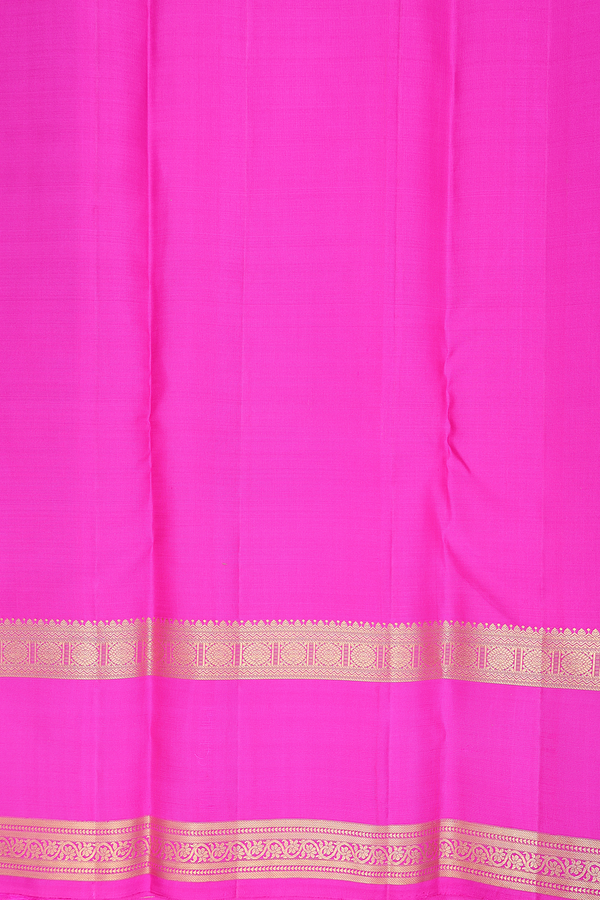 Kanchipuram Silk Saree In Purple Rose With Zari Design