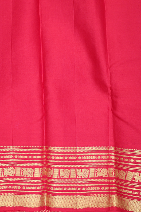 Kanchipuram Silk Saree In Scarlet Red With Zari Buttas