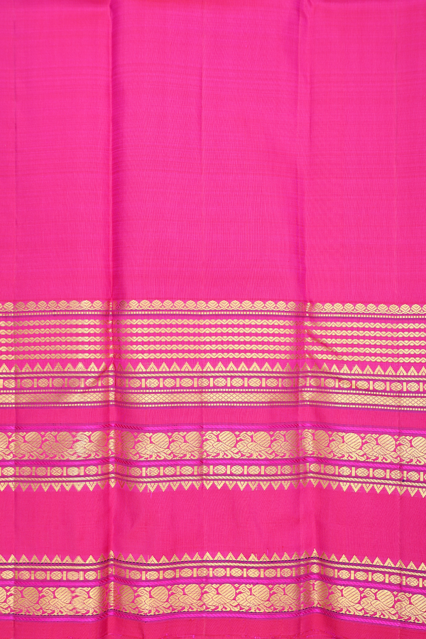 Kanchipuram Silk Saree In Dual Tone With Floral Buttas