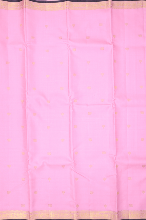 Kanchipuram Silk Saree In Pink With Floral Buttas