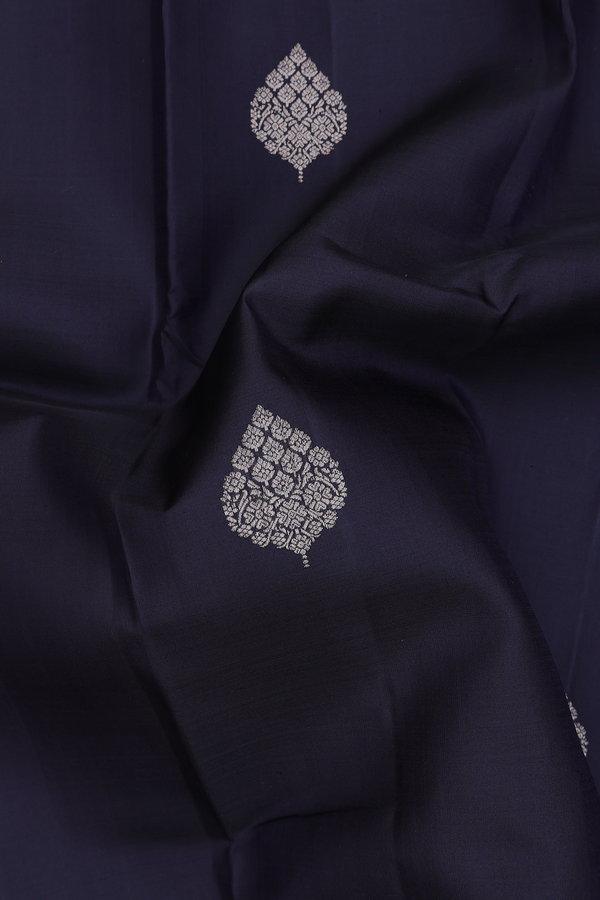 Kanchipuram Silk Saree In Black With Zari Buttas