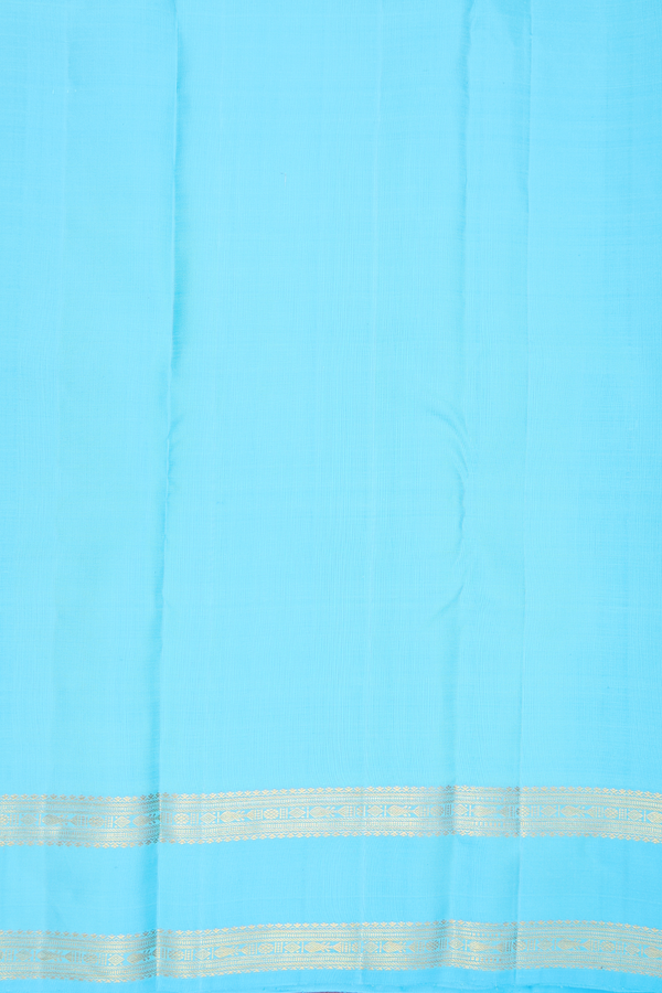 Kanchipuram Silk Saree In Blue With Iruthalai Pakshi Buttas