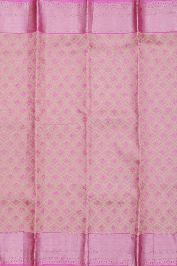 Kanchipuram Silk Saree In Dusty Pink With Ogee Design