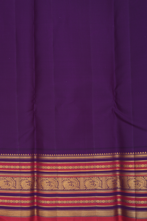 Kanchipuram Silk Saree In Lime Green With Paisley Buttis