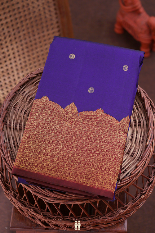 Kanchipuram Silk Saree In Royal Blue With Floral Buttis