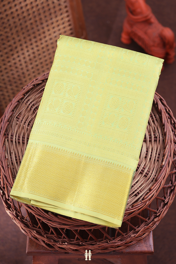 Kanchipuram Silk Saree In Green With Brocade Design