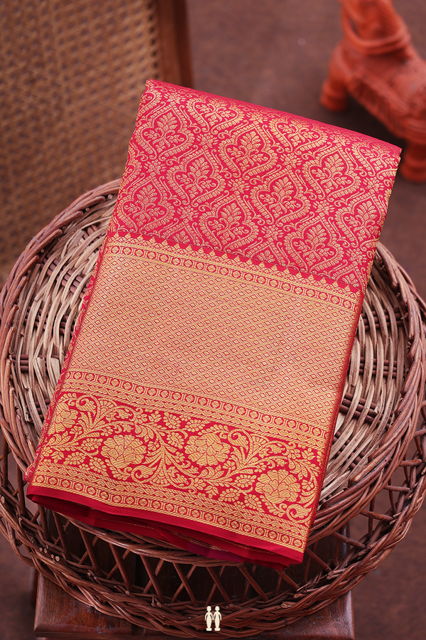 Kanchipuram Silk Saree In Crimson Red Brocade Design