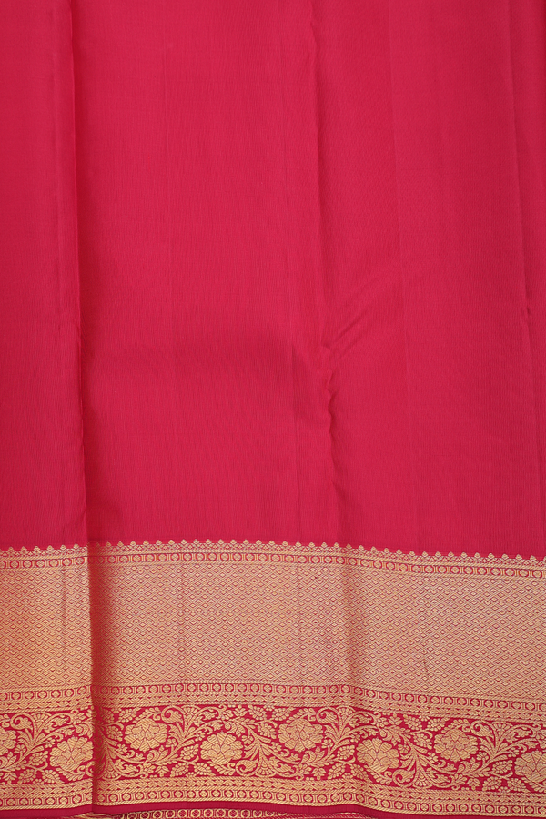 Kanchipuram Silk Saree In Crimson Red Brocade Design