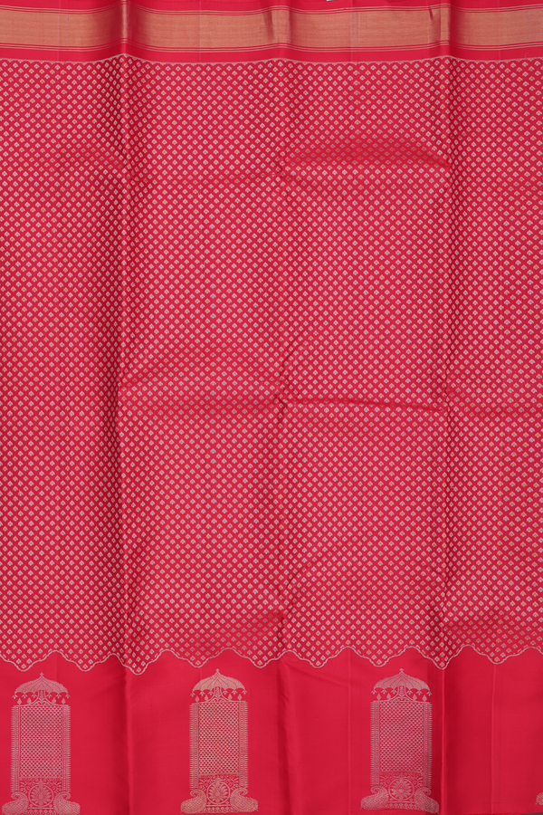 Kanchipuram Silk Saree In Scarlet Red With Brocade Design