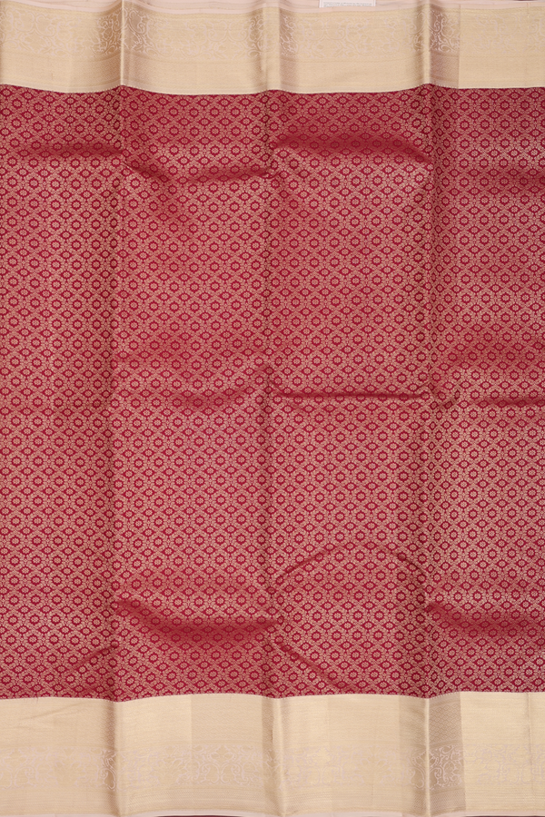 Kanchipuram Silk Saree In Ruby Red With Ogee Design