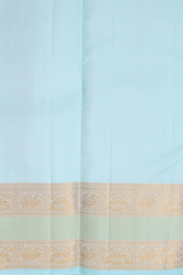 Kanchipuram Silk Saree In Pink With Iruthalai Pakshi Buttas