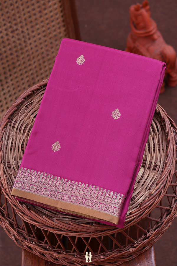 Kanchipuram Silk Saree In Mulberry With Zari Buttas