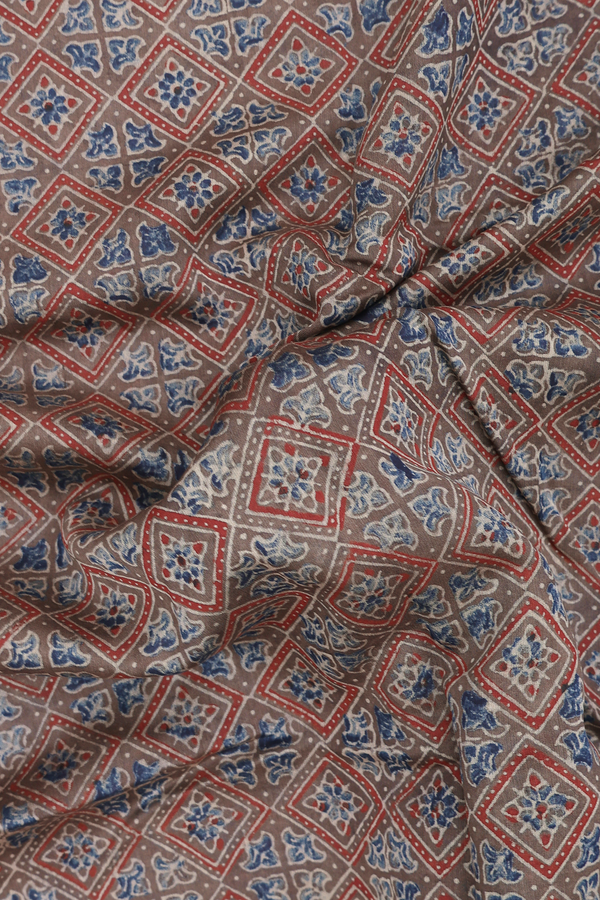 Chanderi Silk Cotton Saree In Brown With Diamond Design