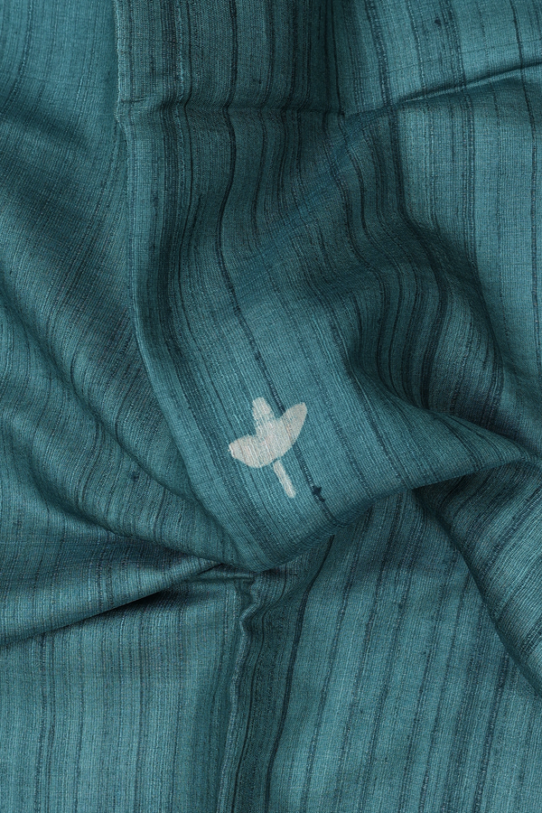 Tussar Silk Saree In Peacock Green With Floral Buttas