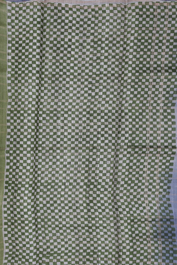 Tussar Silk Saree In Grey Along Checks With Motifs