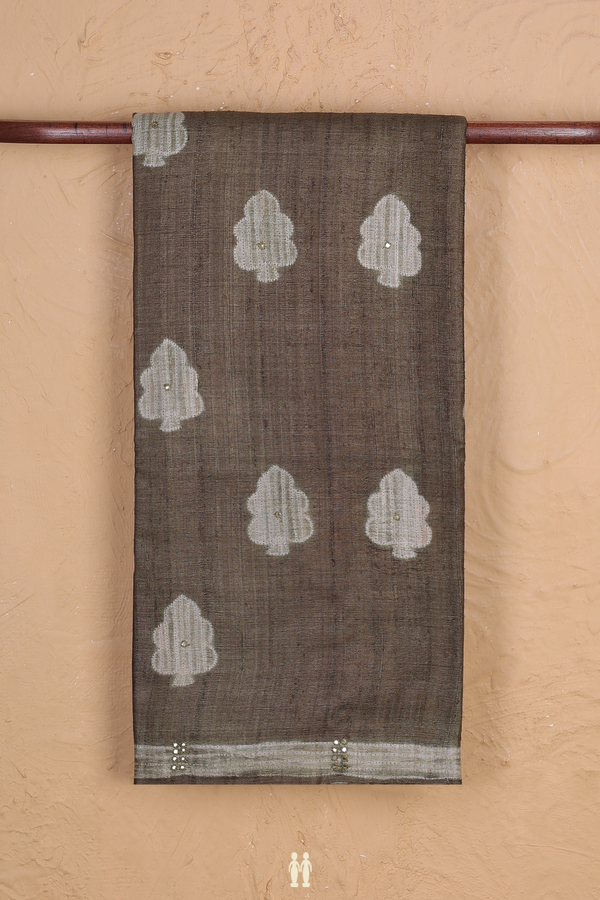 Tussar Silk Saree In Mehendi Green With Shibori Design