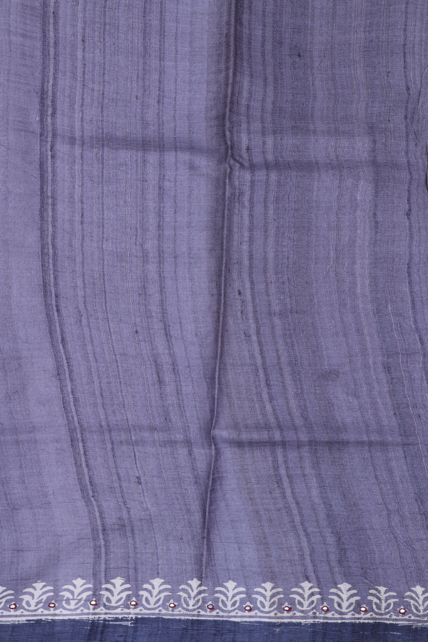 Tussar Silk Saree In Grey With Tree Motifs