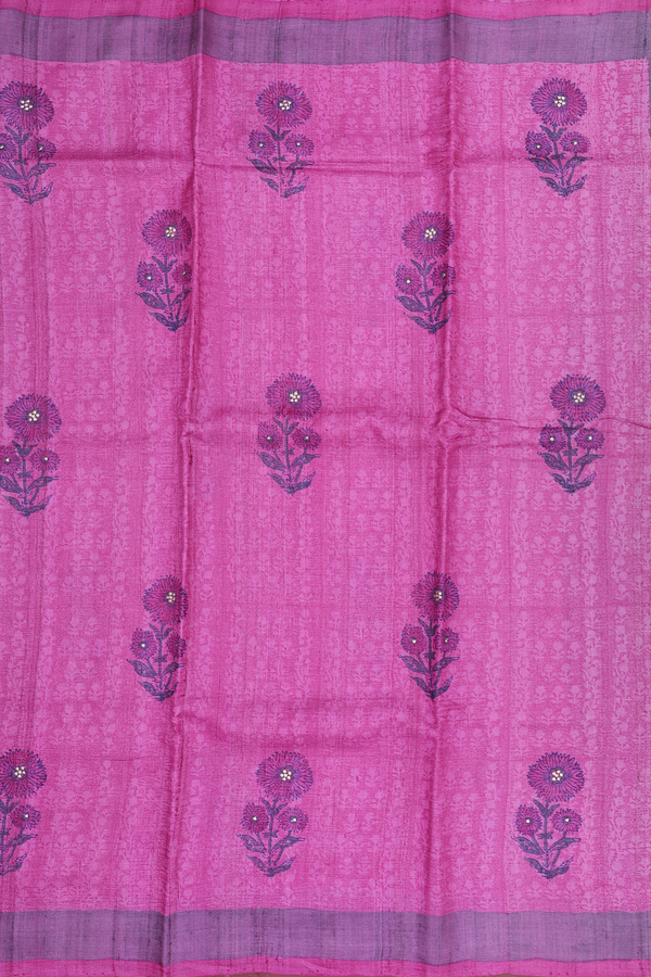 Tussar Silk Saree In Dark Pink With Floral Motifs