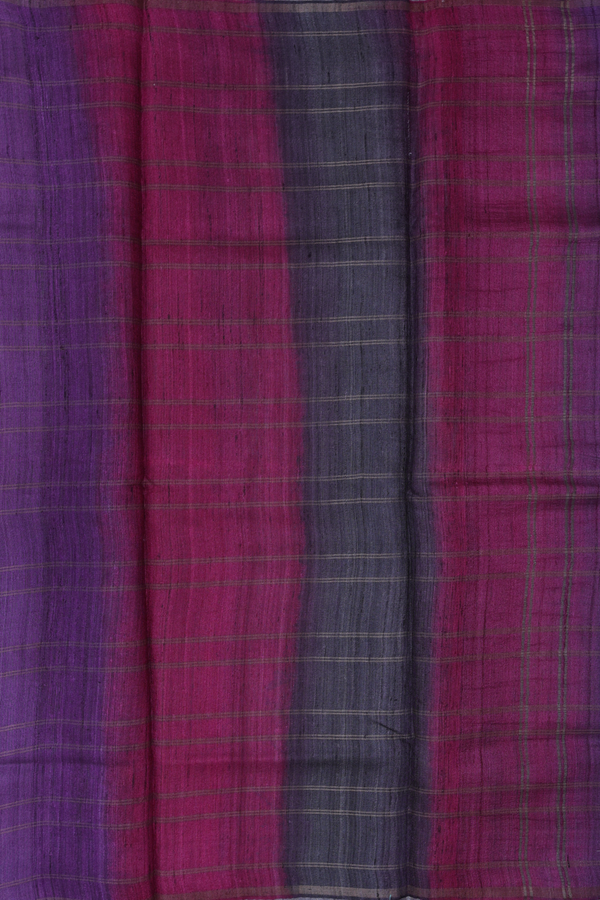 Tussar Silk Saree In Grey With Leaf Design