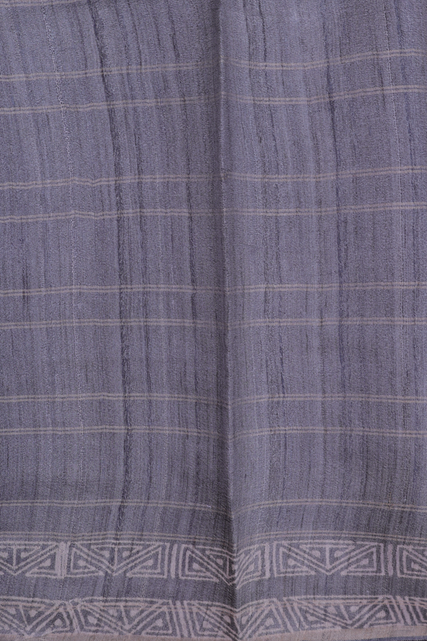Tussar Silk Saree In Grey With Leaf Design