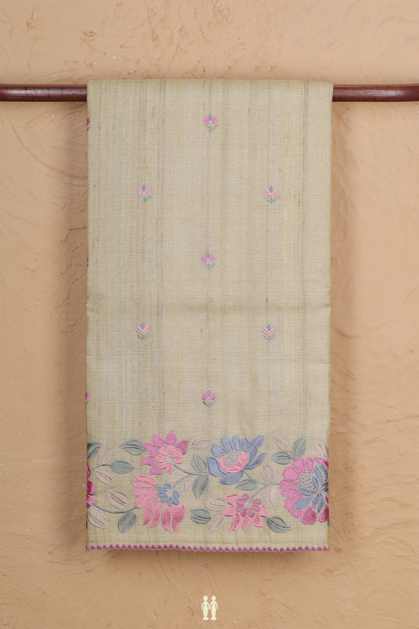 Tussar Silk Saree In Light Yellow With Floral Buttas