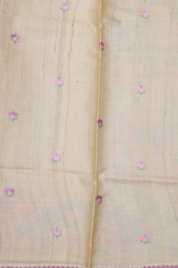 Tussar Silk Saree In Light Yellow With Floral Buttas
