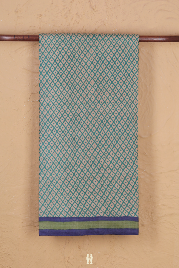 Tussar Silk Saree In Cream Color With Printed Design