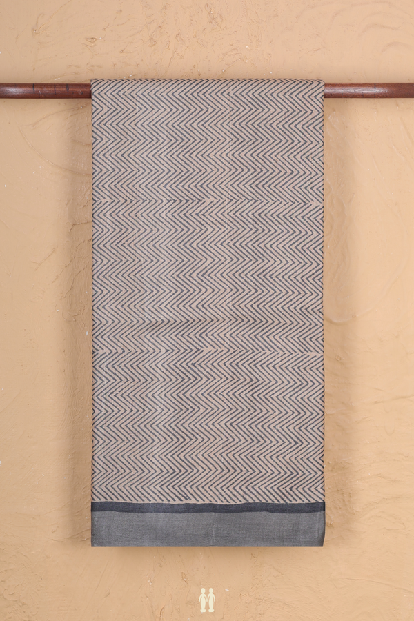 Tussar Silk Saree In Light Brown With Chevron Design