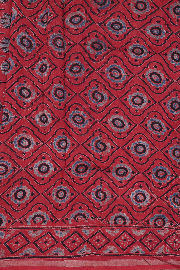 Chanderi Silk Cotton Saree In Red With Printed Design