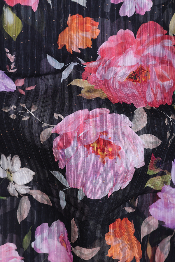 Bailu Silk Saree In Black With Floral Design