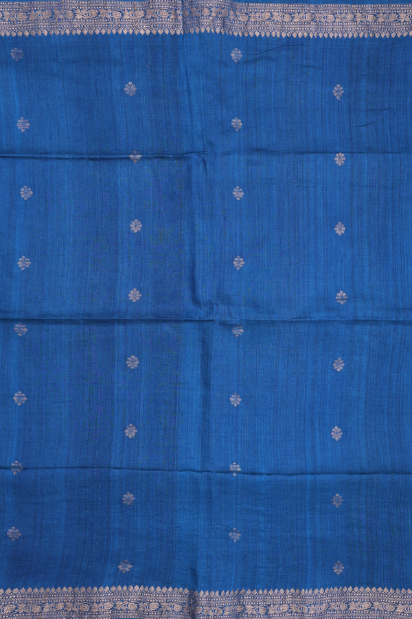 Bailu Silk Saree In Blue With Floral Buttas
