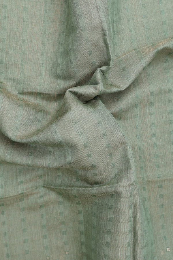 Bailu Silk Saree In Green With Chamki Border