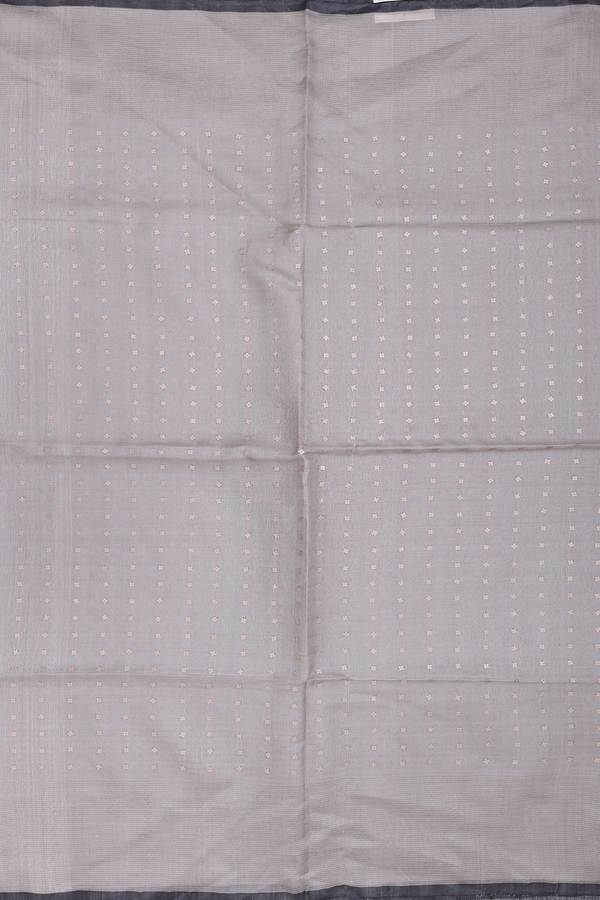 Bailu Silk Saree In Grey With Chamki Work