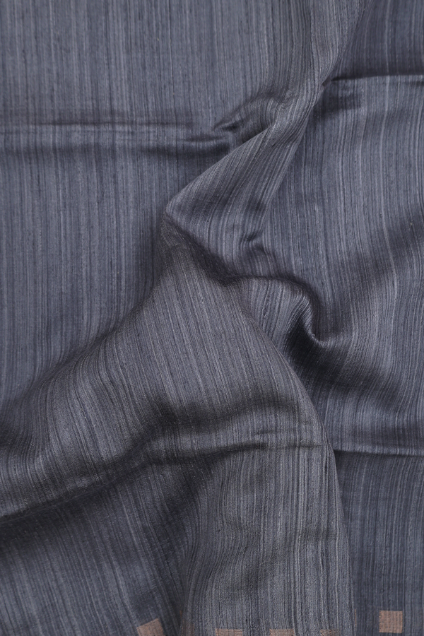 Bailu Silk Saree In Grey With Zari Border
