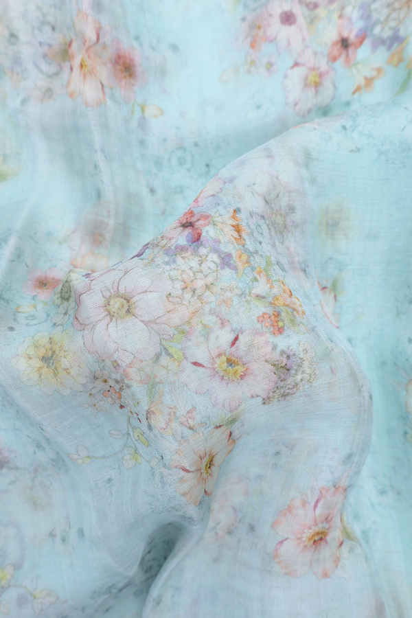 Bailu Silk Saree In Pastel Blue With Floral Printed Design