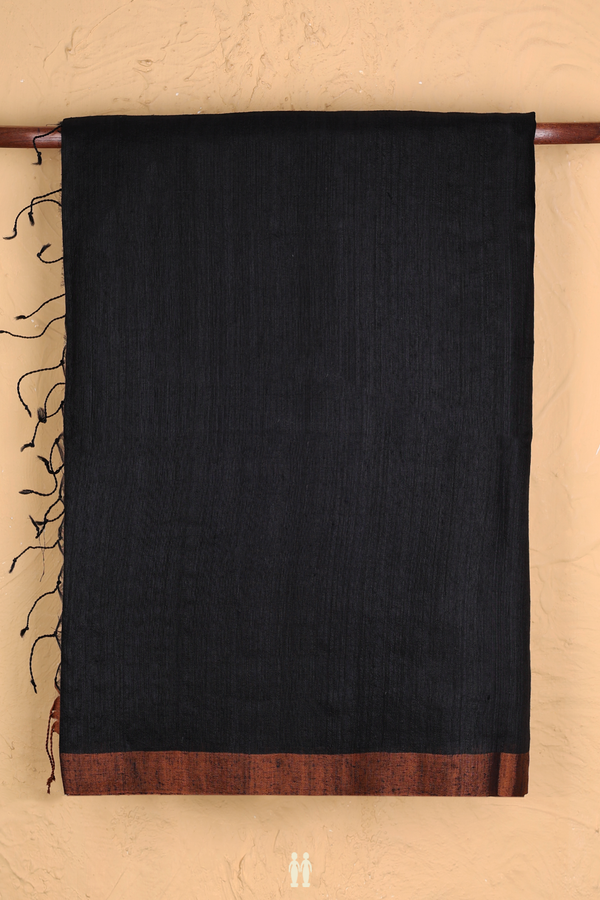 Bailu Silk Saree In Plain Black With Contrast Border