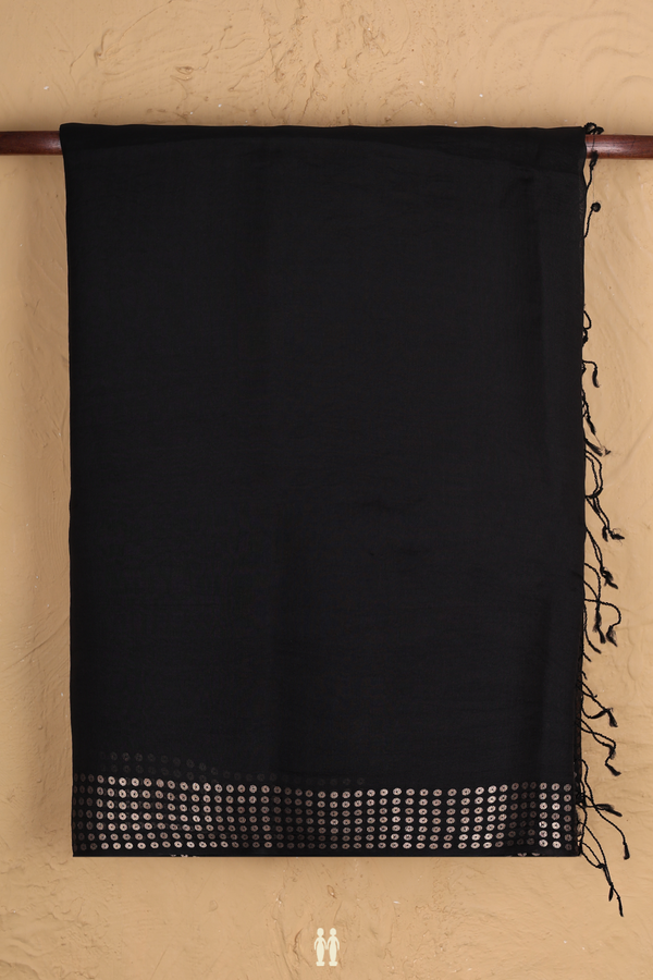 Bailu Silk Saree In Plain Black With Chamki Border