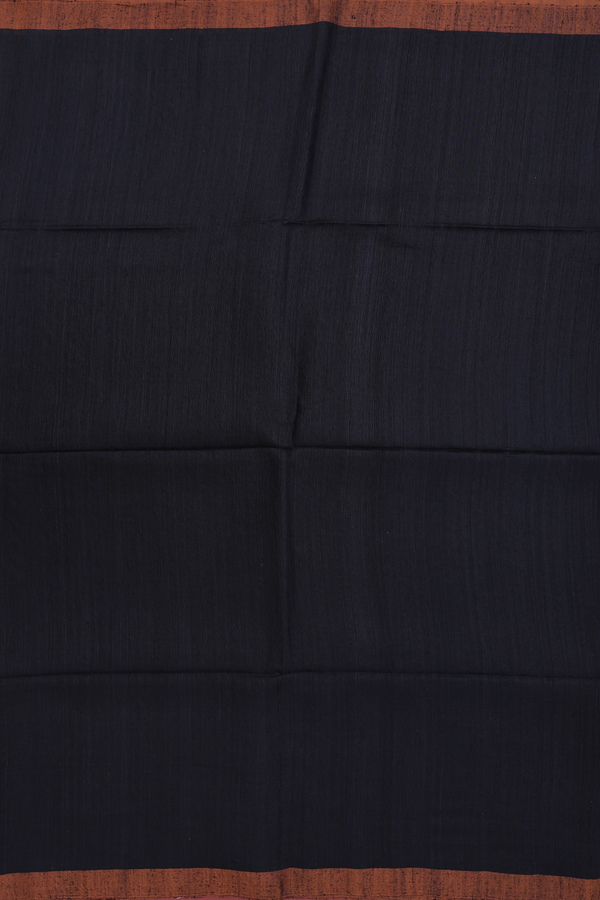 Bailu Silk Saree In Plain Black With Contrast Border