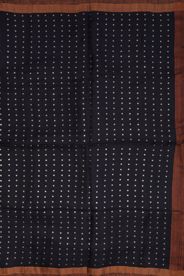 Bailu Silk Saree In Plain Black With Contrast Border