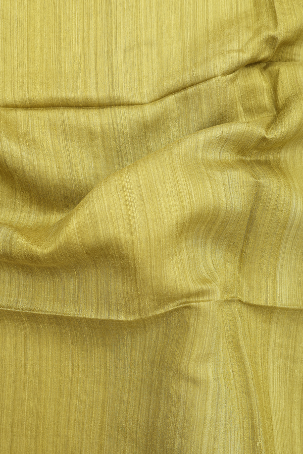 Bailu Silk Saree In Plain Celery Yellow With Contrast Border