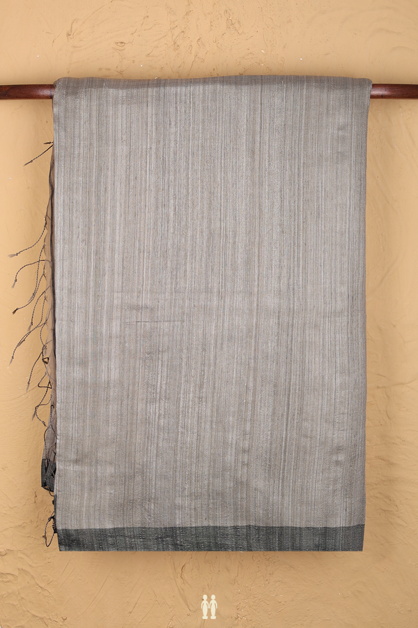 Bailu Silk Saree In Plain Grey With Contrast Border