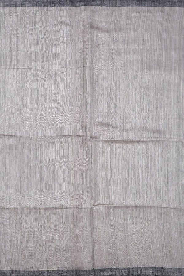 Bailu Silk Saree In Plain Grey With Contrast Border