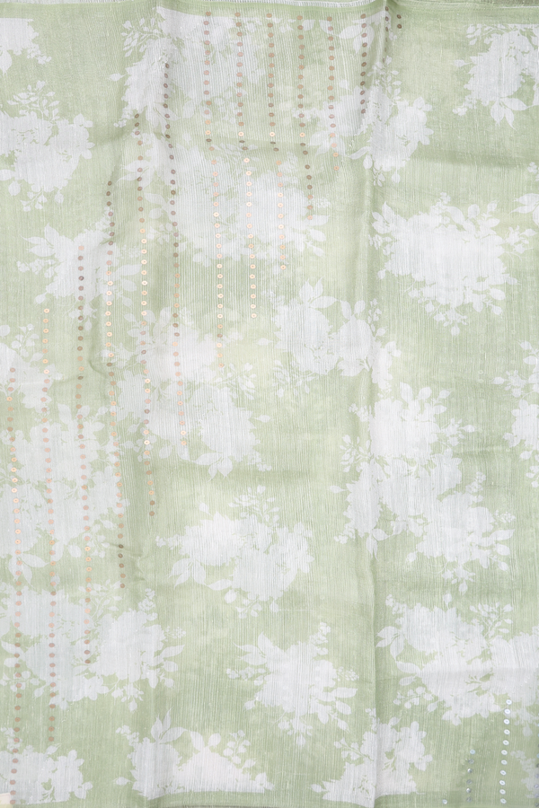 Bailu Silk Saree In Green With Chamki Work