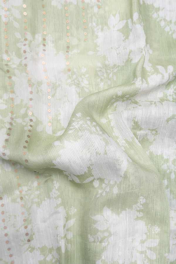 Bailu Silk Saree In Green With Chamki Work