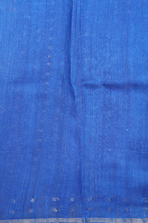 Bailu Silk Saree In White With Floral Printed Design