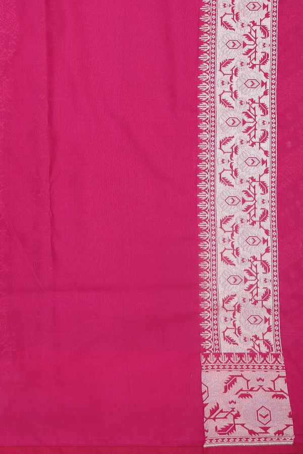 Banarasi Silk Saree In Berry Purple With Diagonal Design